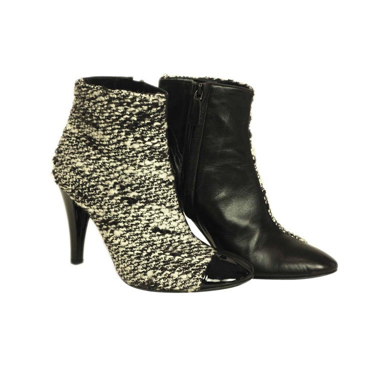 CHANEL Black/White Tweed/Leather Short Boots