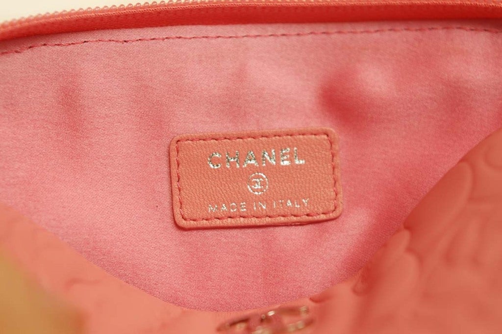 CHANEL Pink Cosmetic Case With Embossed Roses 3