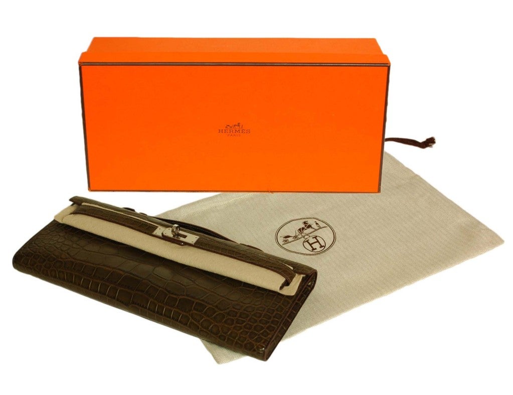 HERMES Kelly Alligator Cut Clutch 5