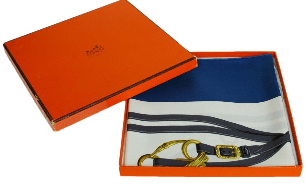 HERMES Ivory & Navy 