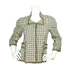 CHANEL Tan/Navy Houndstooth Jacket - Size 4