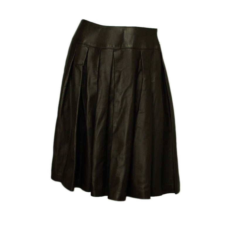CHANEL Brown Leather Pleated Skirt Sz 40