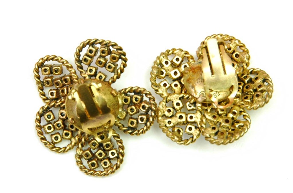 CHANEL Vintage Flower Earrings with Rhinestones 1