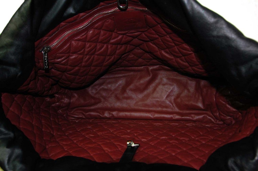 CHANEL Schwarzes Leder XL Cocoon Tote Bag 3
