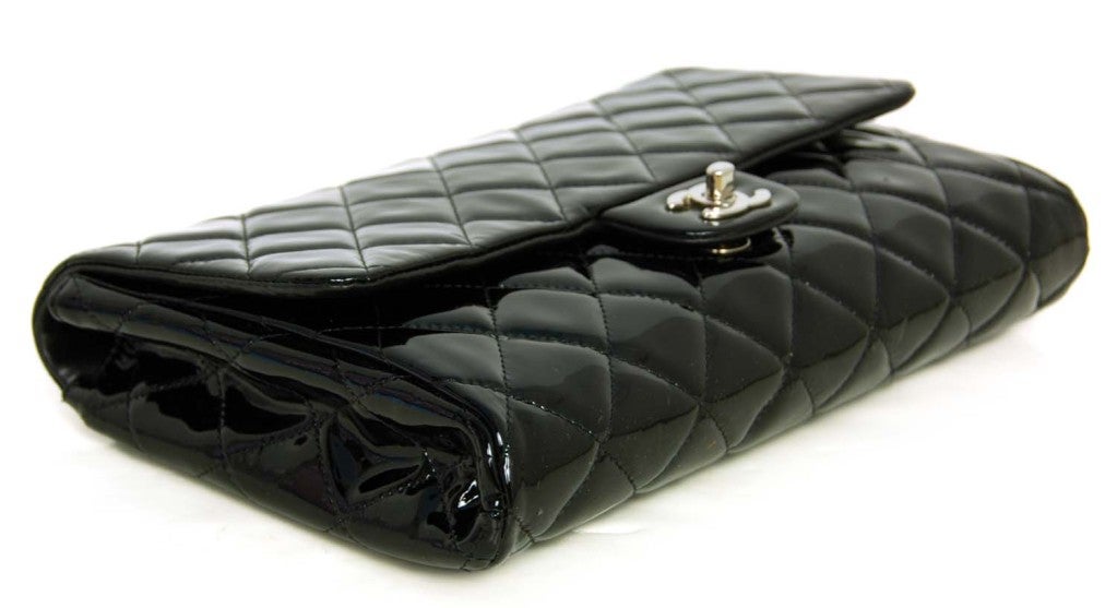 CHANEL Black Patent Leather Shoulder Bag 2