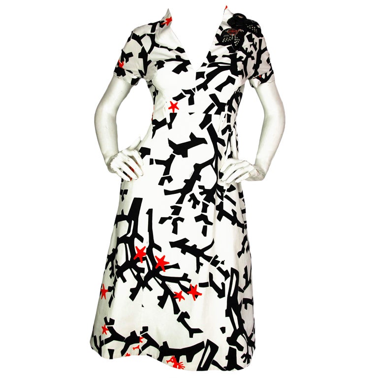 GUCCI White Coral and Seahorse Print Dress with Beaded Shoulder