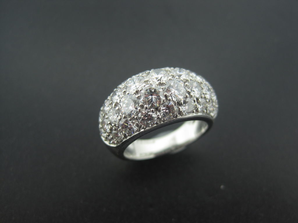 VAN CLEEF & ARPELS Platinum & Diamond Pave Ring.