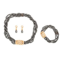 VAN CLEEF & ARPELS Hematite & Diamond Suite