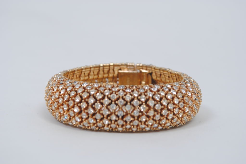 CINER RHINESTONE AND GOLD CUFF