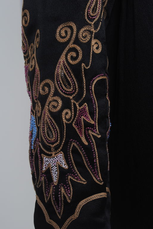 EMBROIDERED BLACK SILK 1920s COAT WITH FUR COLLAR 1