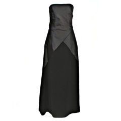 BLACK WOOL CREPE/SATIN STRAPLESS GOWN