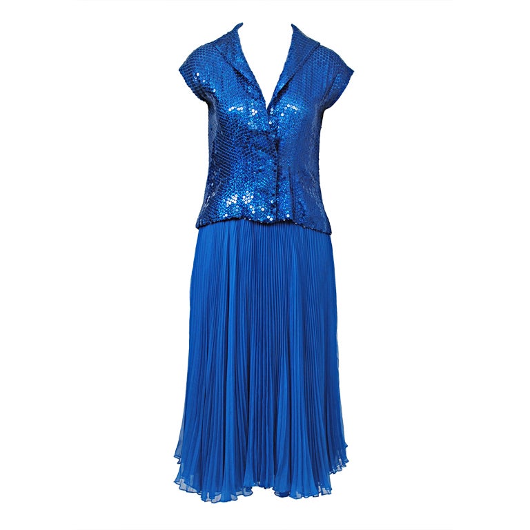 NORELL BLUE SEQUINED TOP AND CHIFFON SKIRT For Sale