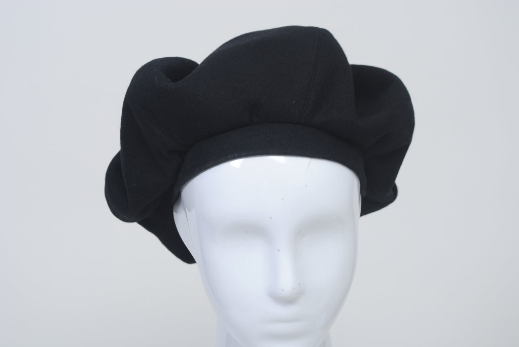 Women's Hattie Carnegie Black Wool Beret