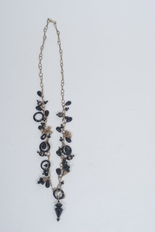 LONG CHAIN WITH BLACK VENETIAN GLASS BEADS