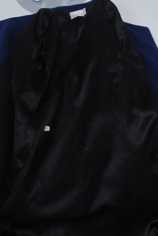 Pauline Trigere Black Coat With Royal Blue Inserts For Sale 3