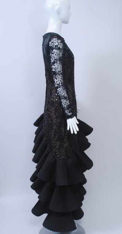 Women's Victor Costa Asymmetrical Ruffle/Lace Dress