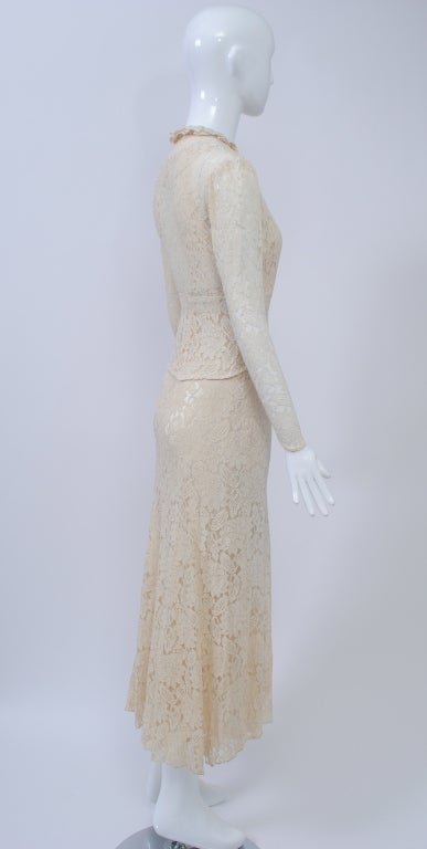 Ivory Lace 1930s Wedding Ensemble In Good Condition For Sale In Alford, MA