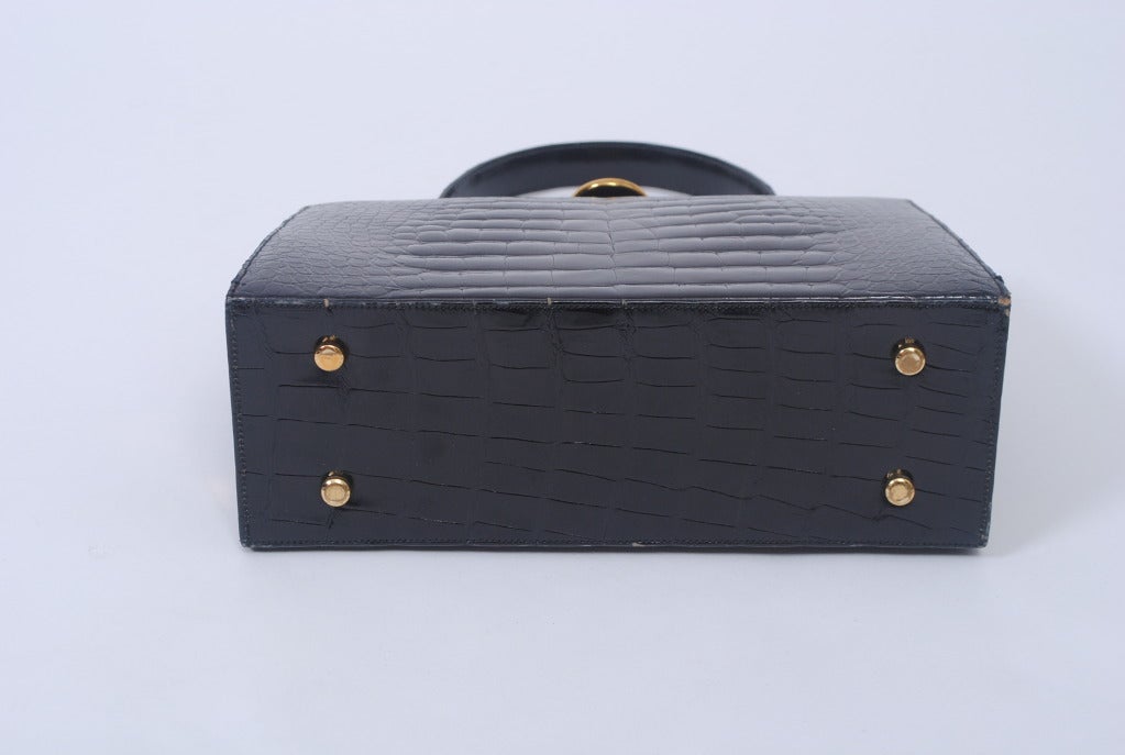 1960s Finesse Black Alligator Handbag 3