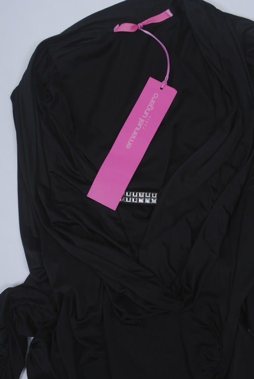 Vestido Ungaro Negro Cuello Plunge Jersey en venta 3
