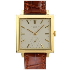 Retro Patek Philippe Rare Yellow Gold Square Wristwatch Ref 3485 circa 1950s