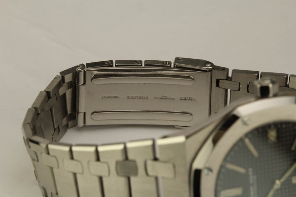 Audemars Piguet Stainless Steel Royal Oak Jumbo Wristwatch A-Series Ref 5402ST In Excellent Condition In Miami Beach, FL