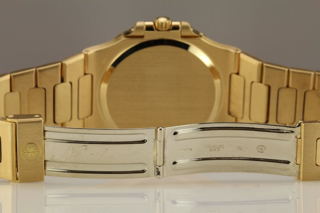 Patek Philippe Yellow Gold Jumbo Nautilus Wristwatch Ref 3700 In Excellent Condition In Miami Beach, FL
