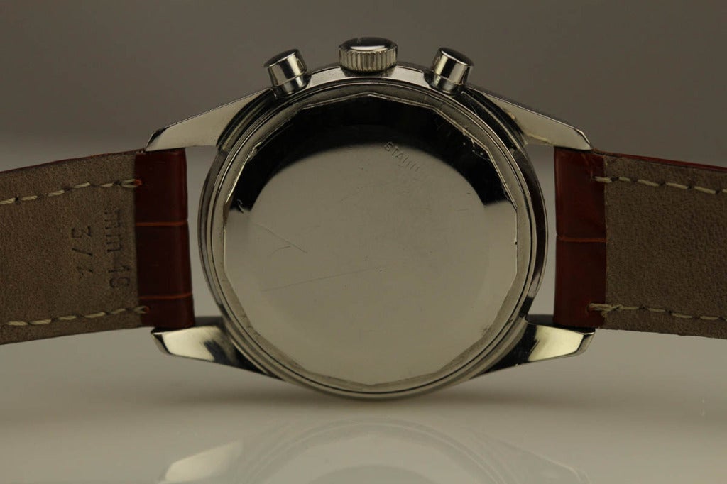 Universal Stainless Steel Tri-Compax Triple-Calendar Chronograph Wristwatch circa 1960s 1