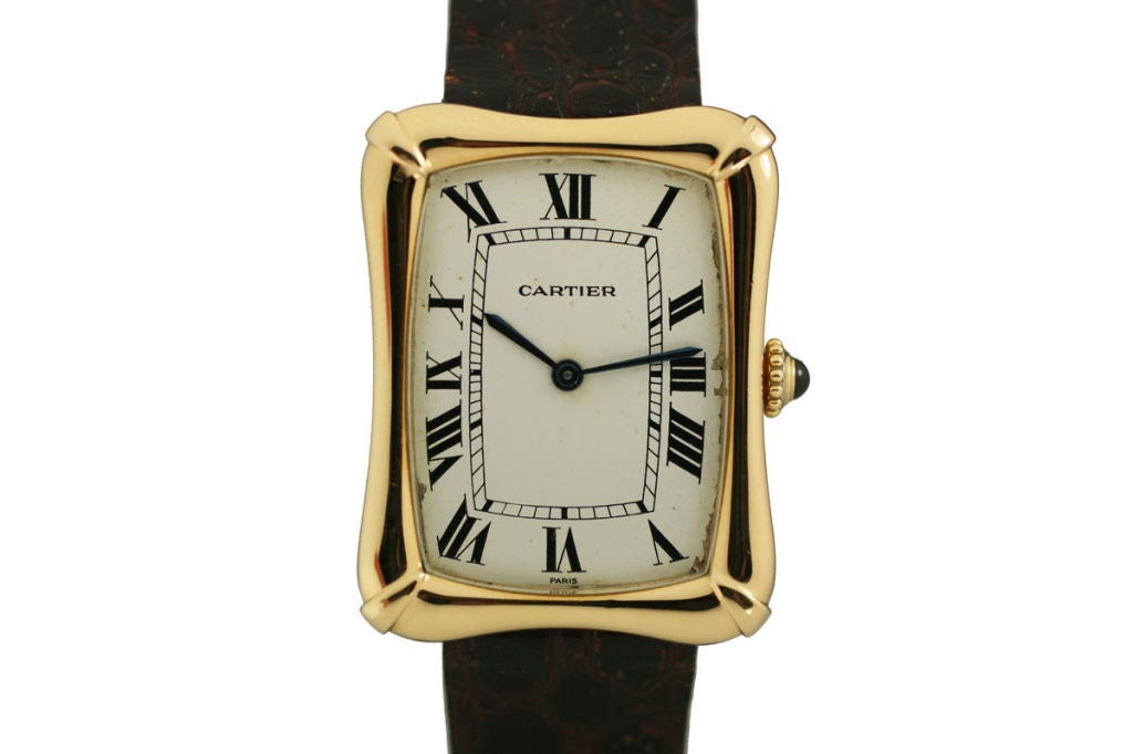 Vintage Cartier Tank Louis New York 18K Yellow Gold Manual Wind Swiss Dial  1970s For Sale at 1stDibs