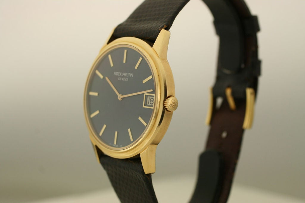 This is a 1970s Patek automatic Calatrava watch in beautiful condition.  It has a really nice  blue color dial with a date feature. There is a lot bang for the buck on this model.
