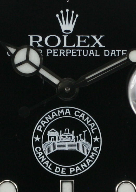 This limited edition, very rare Rolex Submariner “Panama Canal” was produced in December 1999 to commemorate the transfer of the Panama Canal from the US to the Republic of Panama. Only 75 pieces were manufactured, this is 71 of 75.