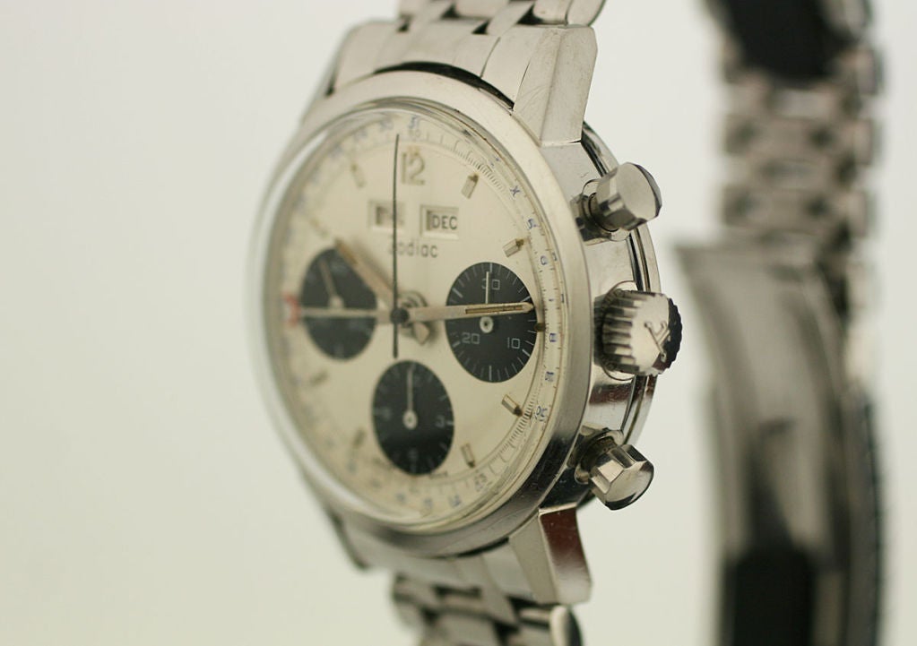 Vintage Zodiac Chronograph Triple Date at 1stDibs | valjoux Vintage Zodiac Chronograph Triple Date at 1stDibs | valjoux
