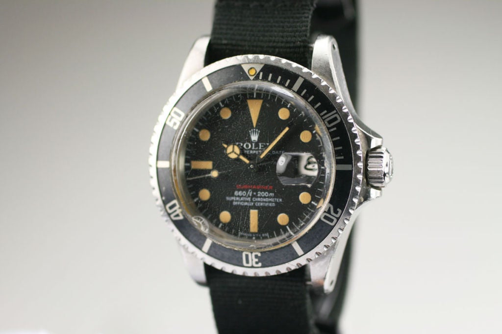 This is a very special and unique Rolex Submariner reference 1680 personalized from Director Mike Nichols to a crew member named Nigel who worked on 1973 film The Days of the Dolphin. The 40mm stainless steel watch has a bidirectional diving bezel