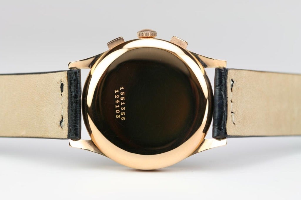 UNIVERSAL Rose Gold Uni-Compax Oversized Chronograph Wristwatch circa 1950s 1