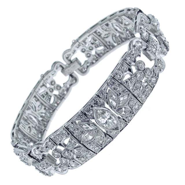 Harry Winston Diamond Loop Bracelet For Sale at 1stDibs | harry winston ...