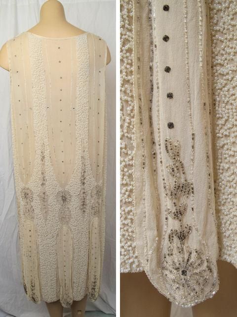 1920's Ivory Silk Beads & Rhinestone  Carwash Hem Flapper Dress For Sale 5
