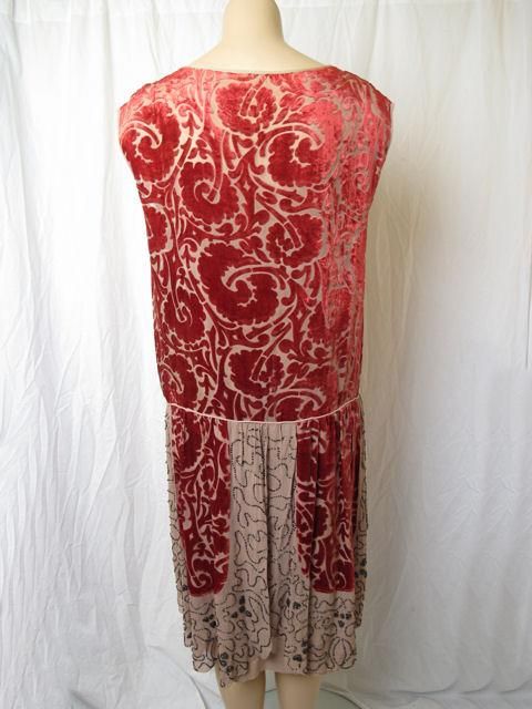 1920's Silk Burned Out Red Velvet & Glass Bead Flapper Dress For Sale 6