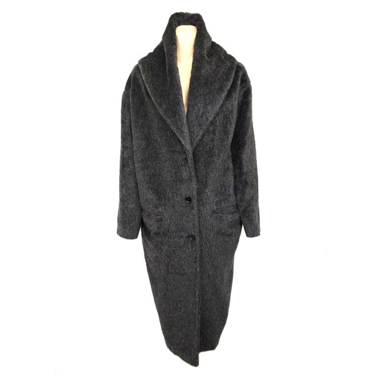 ROMEO GIGLI Gray Alpaca Large Collar Fur Coat For Sale