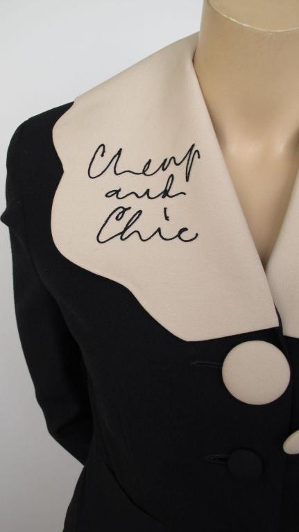 MOSCHINO Cheap & Chic Blk & Ivory Logo Shirtsuit For Sale 1