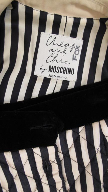 MOSCHINO Cheap & Chic Blk & Ivory Logo Shirtsuit For Sale 5