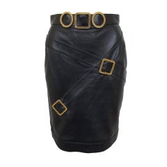CHANEL Blk Leather Gold Buckle Skirt