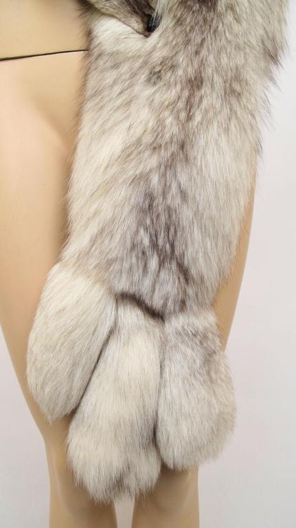 Women's Silver Tipped Fox Stole Scarf For Sale