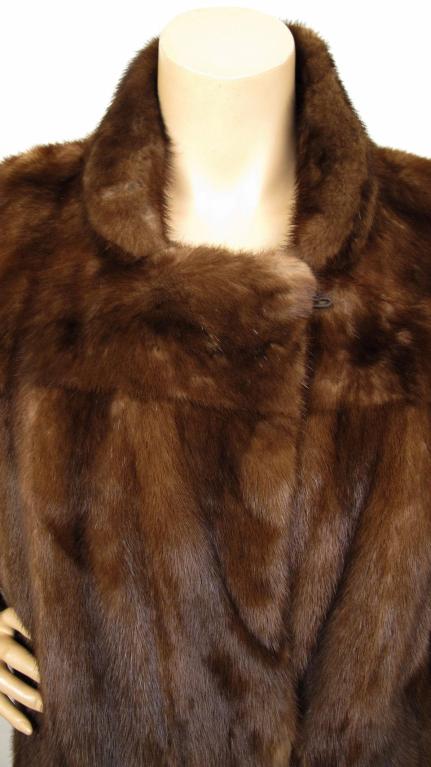 Women's Stunning S. GARBER FURS Brown Mink Coat For Sale