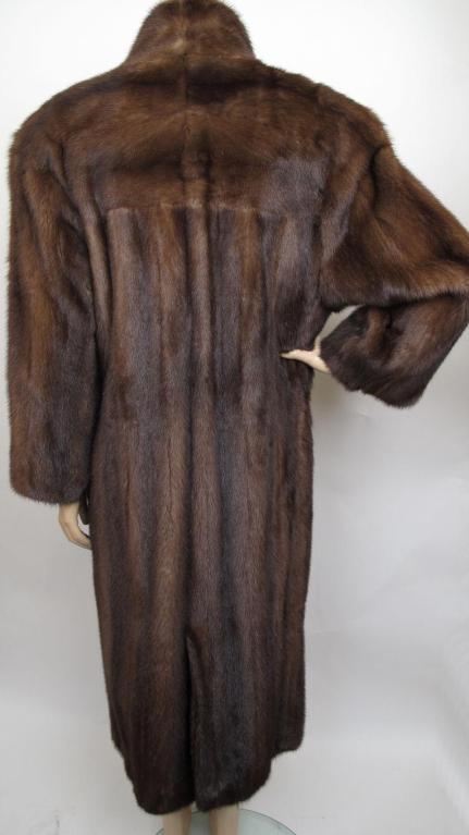 Stunning S. GARBER FURS Brown Mink Coat For Sale 3