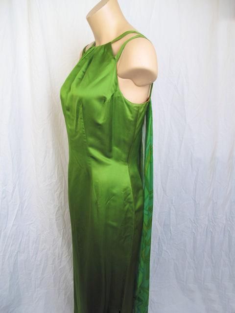 Estevez Emerald Green w/Train Dress