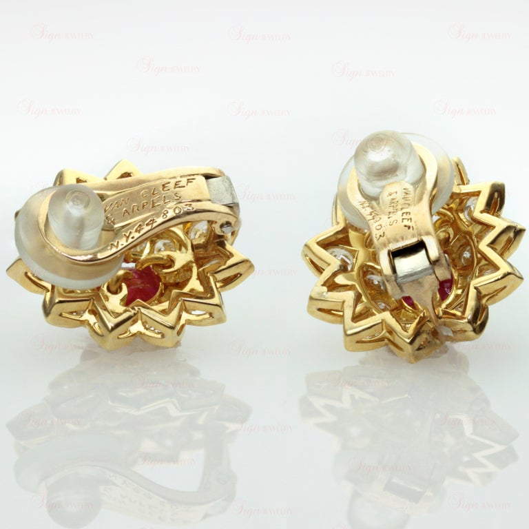 Women's Van Cleef & Arpels Ruby Diamond Gold Flower Clip-On Earrings