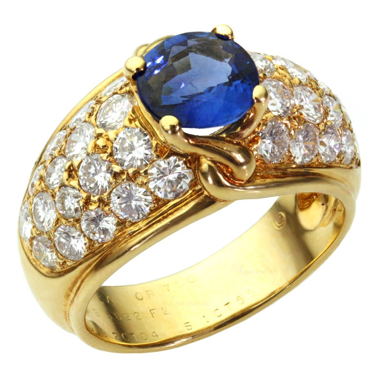 Van Cleef & Arpels Blue Sapphire Diamond Yellow Gold Ring For Sale