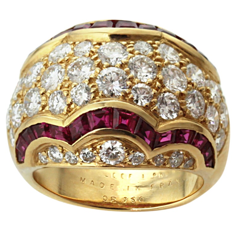 Van Cleef and Arpels Diamond Ruby Wave Ring For Sale at 1stDibs
