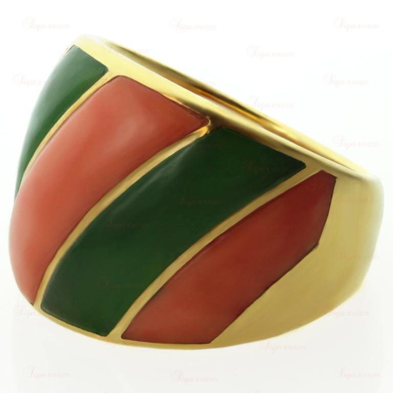CARTIER Coral Jadeite Striped Yellow Gold Band Ring In Excellent Condition In New York, NY