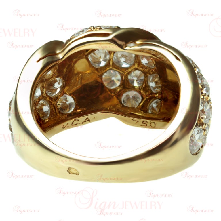Women's VAN CLEEF & ARPELS Diamond Yellow Gold Dome Ring
