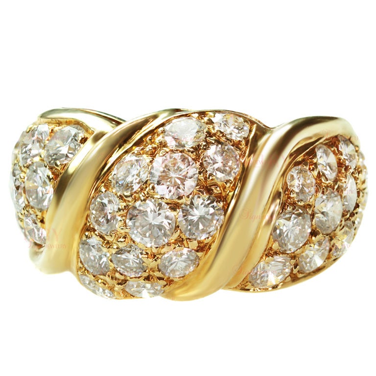 VAN CLEEF & ARPELS Diamond Yellow Gold Dome Ring